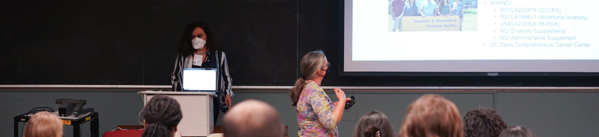 Mariel Vazquez and Dawn Sumner lead a discussion